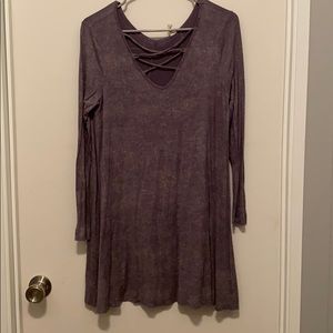 Gray long sleeve v neck dress